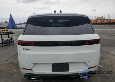 2024 Land Rover Range Rover Sport Dynamic Se z USA, uszkodzony, nr VIN SAL1L9FU6RA409520